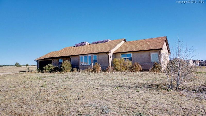 10140 Stapleton Dr, Colorado Springs, CO 80908