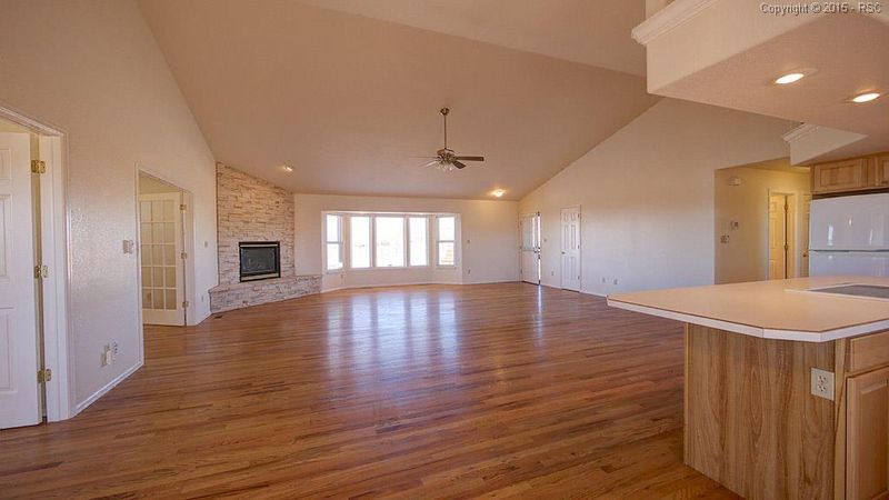 10140 Stapleton Dr, Colorado Springs, CO 80908