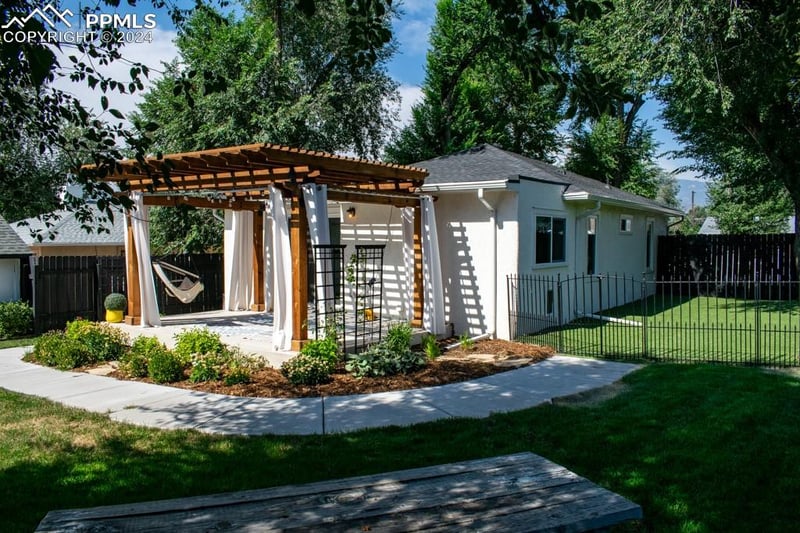 1015 Alexander Rd, Colorado Springs, CO 80909