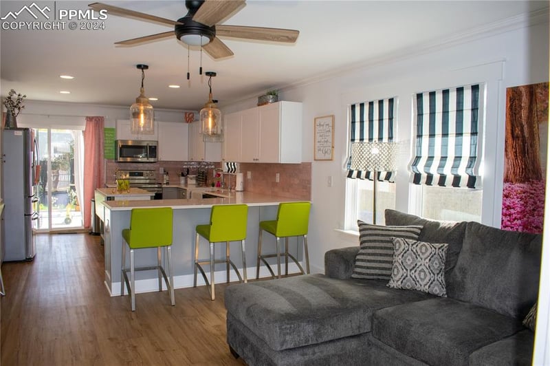1015 Alexander Rd, Colorado Springs, CO 80909