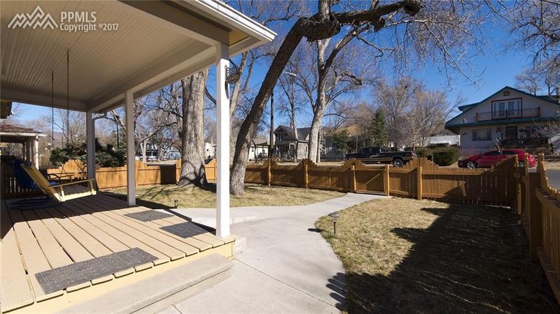 1015 W Pikes Peak Ave, Colorado Springs, CO 80904