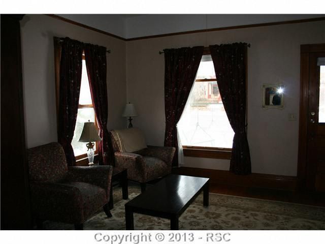 1015 N Walnut St, Colorado Springs, CO 80905