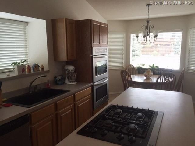 1015 War Eagle Dr, Colorado Springs, CO 80919