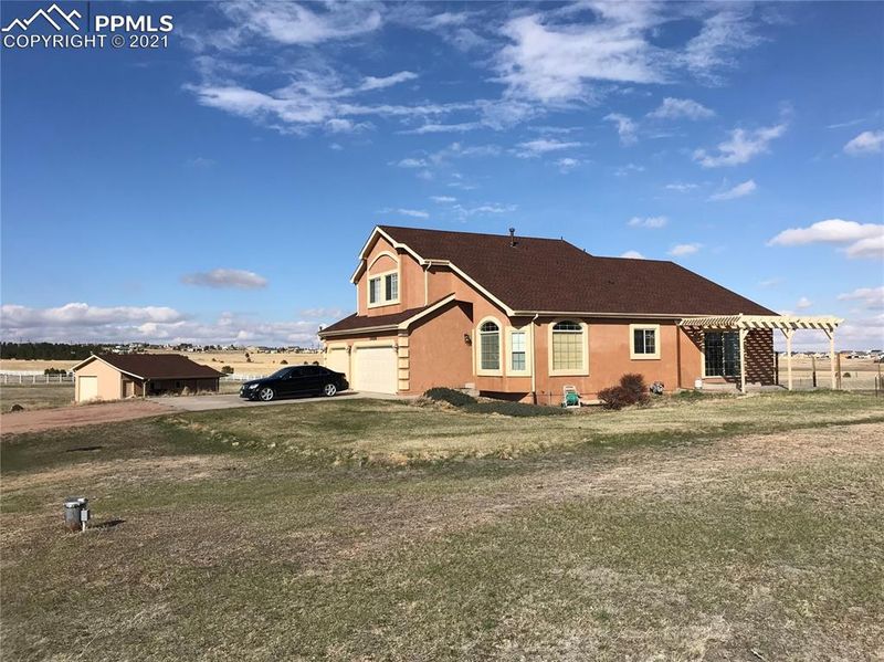 10155 Raygor Rd, Colorado Springs, CO 80908