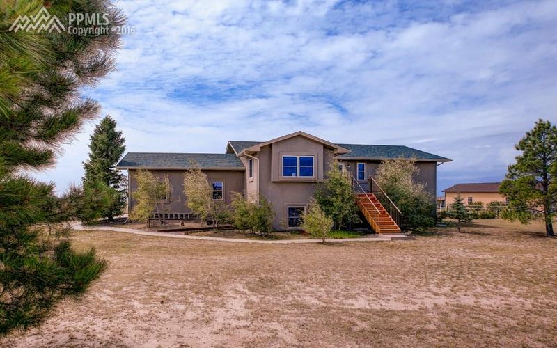 10155 Tercel Dr, Peyton, CO 80831