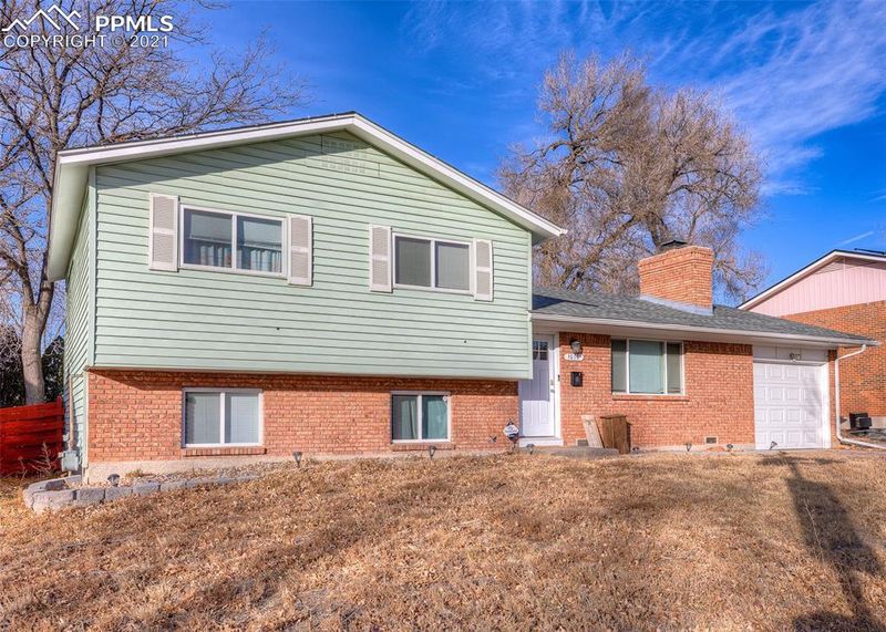 1016 N Chelton Rd, Colorado Springs, CO 80909