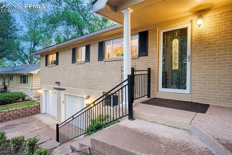 1017 Arcturus Dr, Colorado Springs, CO 80905