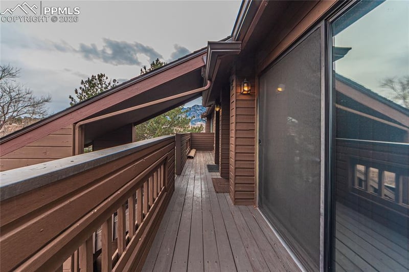 1017 Moorings Dr, Colorado Springs, CO 80906