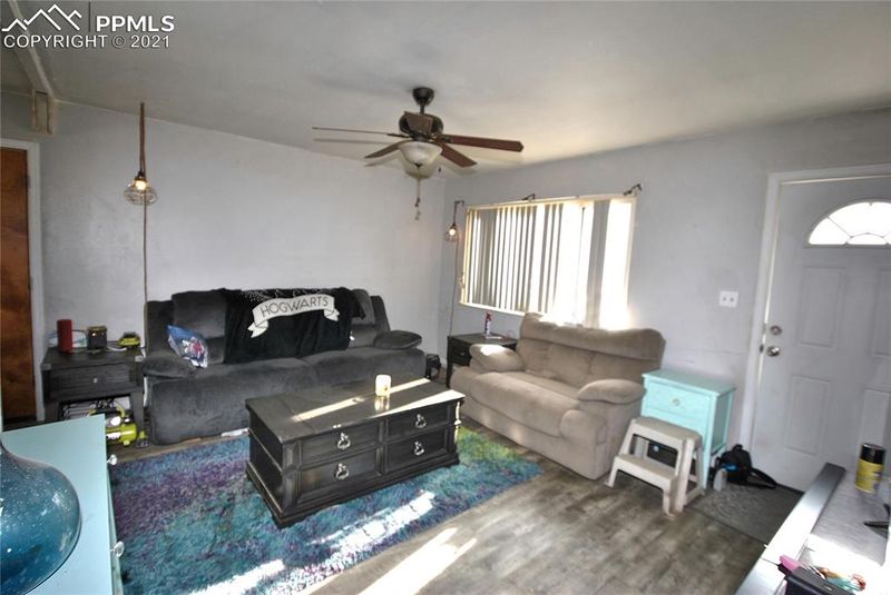 1017 Rainer Dr, Colorado Springs, CO 80910