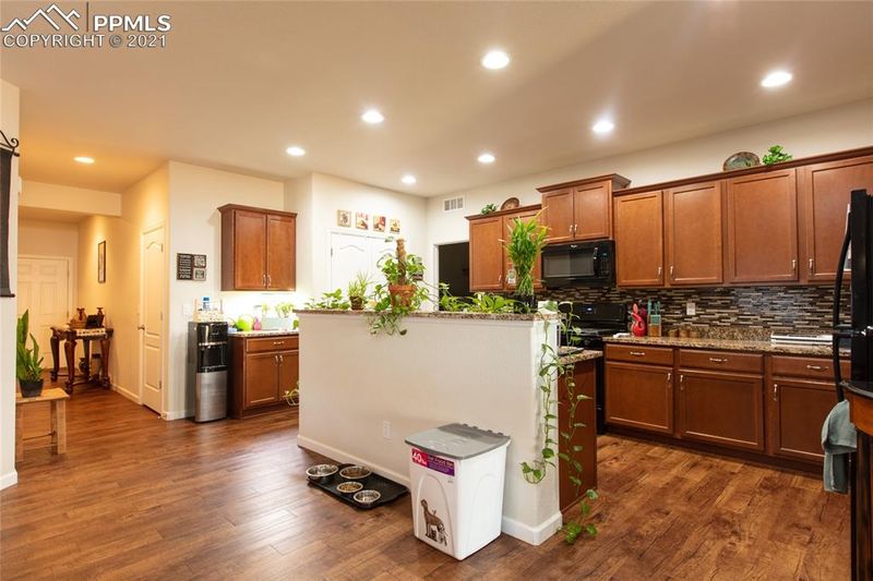 10172 Seawolf Dr, Colorado Springs, CO 80925