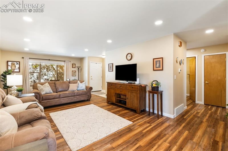 1018 Lutheran Way, Colorado Springs, CO 80915