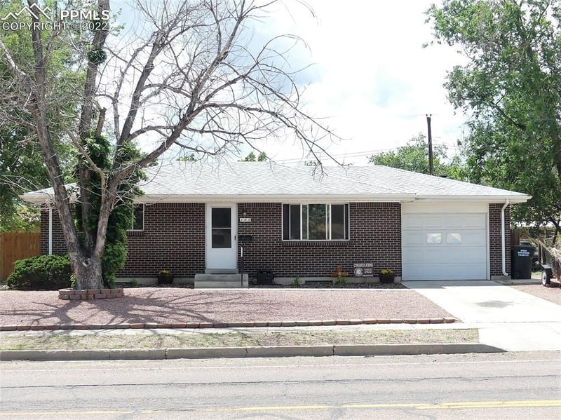 102 Chelton Rd, Colorado Springs, CO 80909