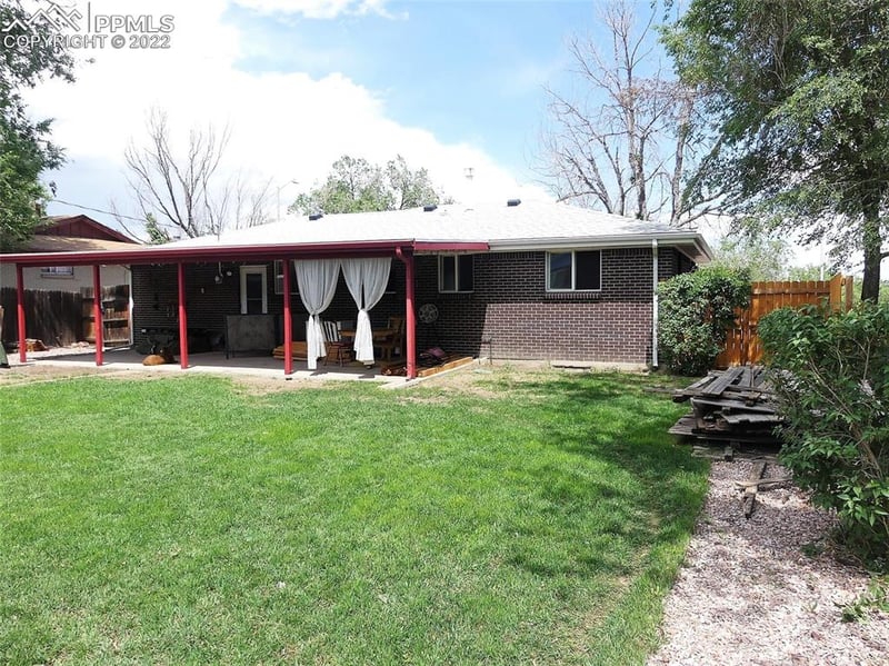 102 Chelton Rd, Colorado Springs, CO 80909
