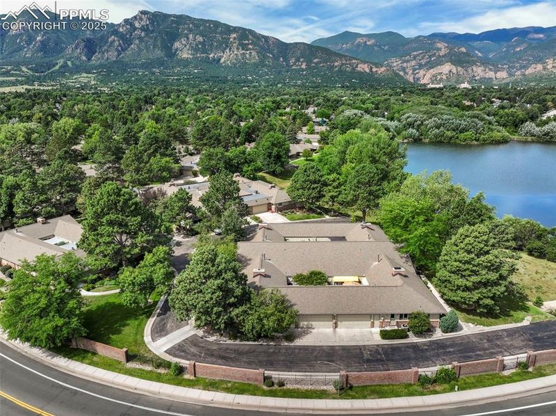 102 Miramar Dr, Colorado Springs, CO 80906