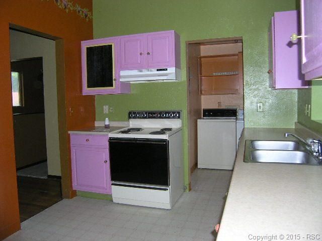 1020 E Moreno Ave, Colorado Springs, CO 80903