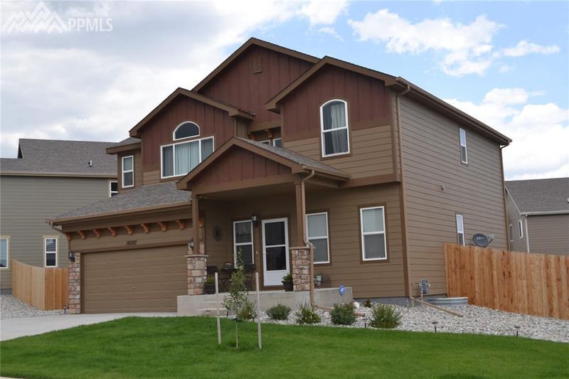 10207 Abrams Dr, Colorado Springs, CO 80925