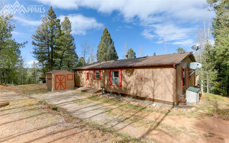 1021 Calcite Dr, Divide, CO 80814