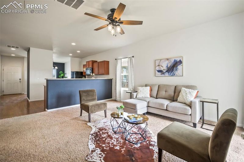 10226 Intrepid Way, Colorado Springs, CO 80925