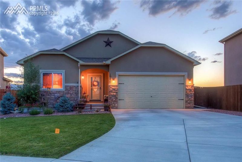 10232 Abrams Dr, Colorado Springs, CO 80925