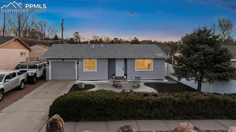 1025 N 19th St, Colorado Springs, CO 80904