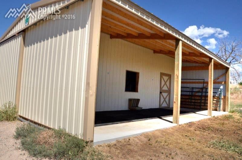 1025 1st St, Penrose, CO 81240