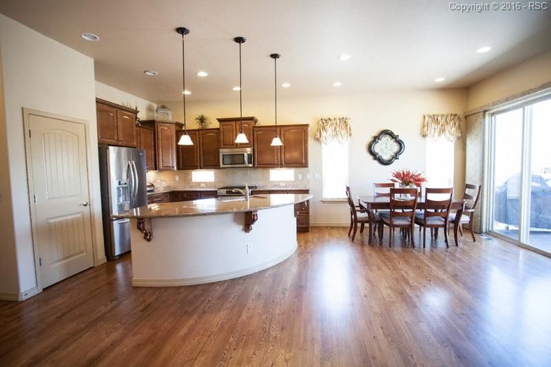 1029 Crystal Basin Dr, Colorado Springs, CO 80921