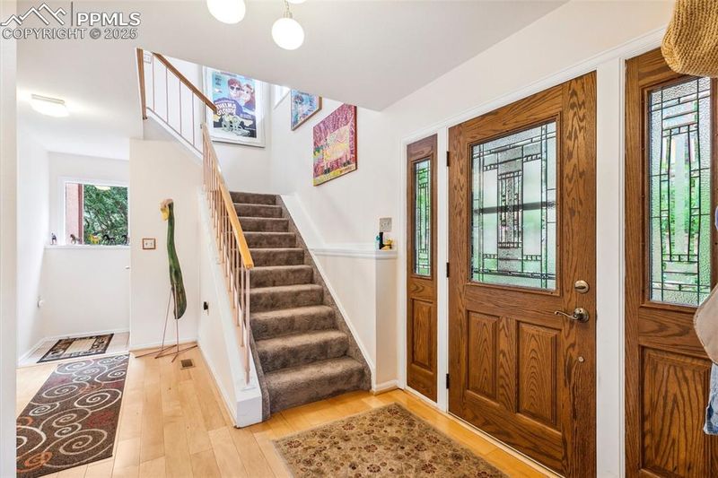 103 Pinon Ln, Manitou Springs, CO 80829