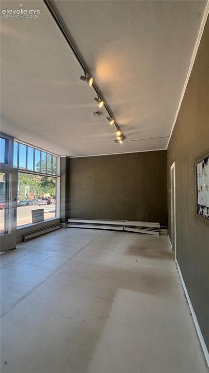 103 Ruxton Ave #1, Manitou Springs, CO 80829