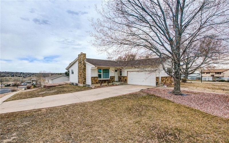 103 Tulane St, Colorado Springs, CO 80910