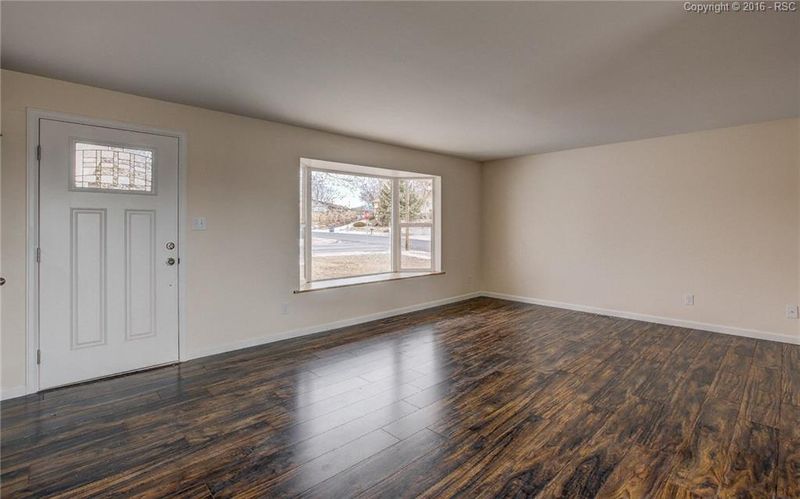 103 Tulane St, Colorado Springs, CO 80910