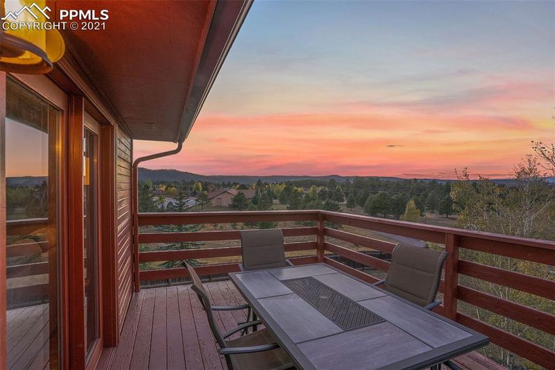 1030 Forest Edge Rd, Woodland Park, CO 80863