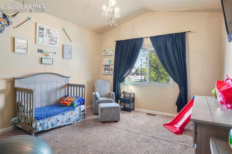 10303 Abrams Dr, Colorado Springs, CO 80925