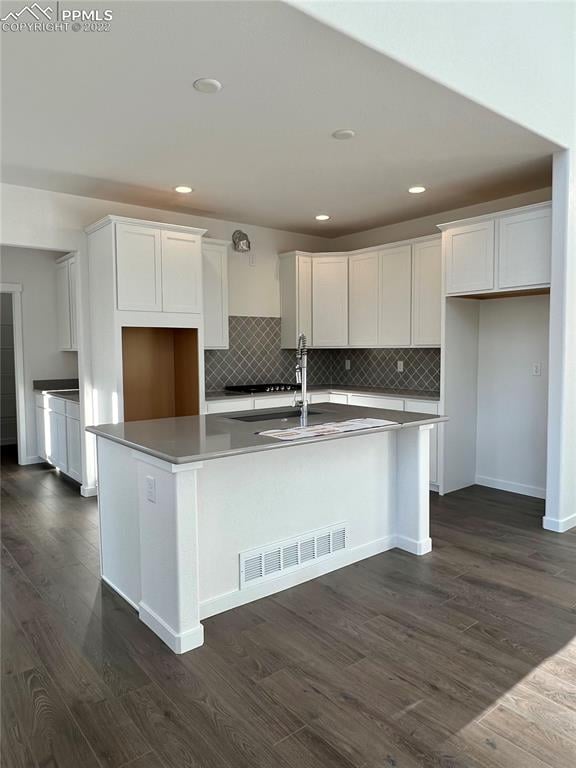 10314 Sharon Springs Dr, Colorado Springs, CO 80924