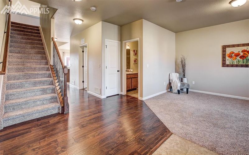 10315 Abrams Dr, Colorado Springs, CO 80925
