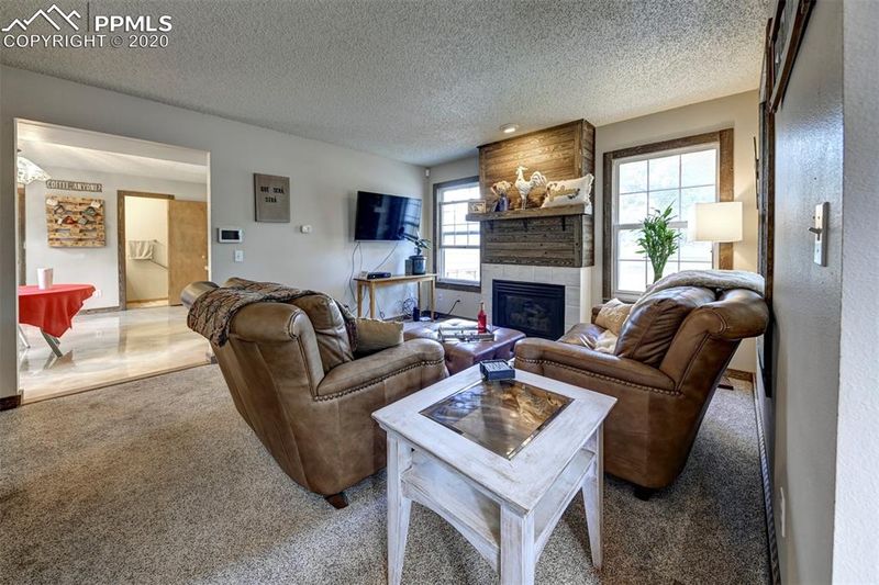 1032 N Arcadia St, Colorado Springs, CO 80903
