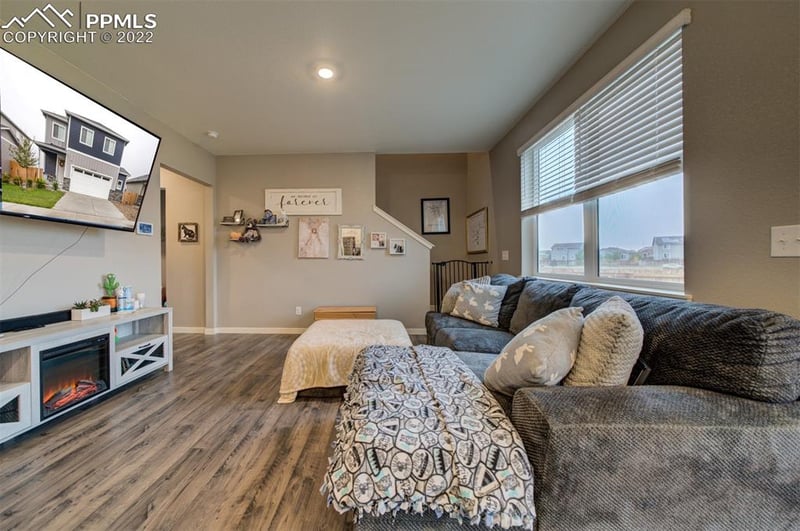 10320 Castor Dr, Colorado Springs, CO 80925
