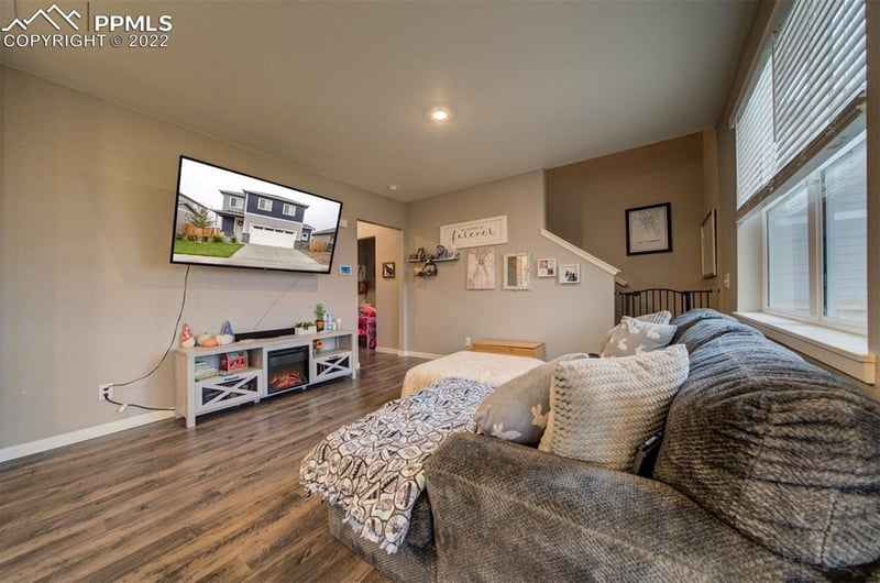 10320 Castor Dr, Colorado Springs, CO 80925