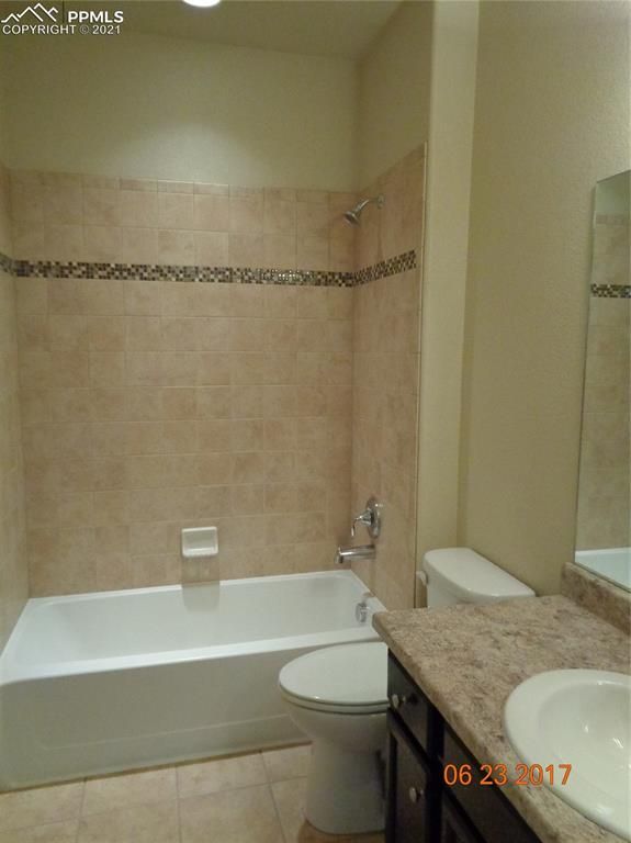 1033 Antrim Loop, Colorado Springs, CO 80910