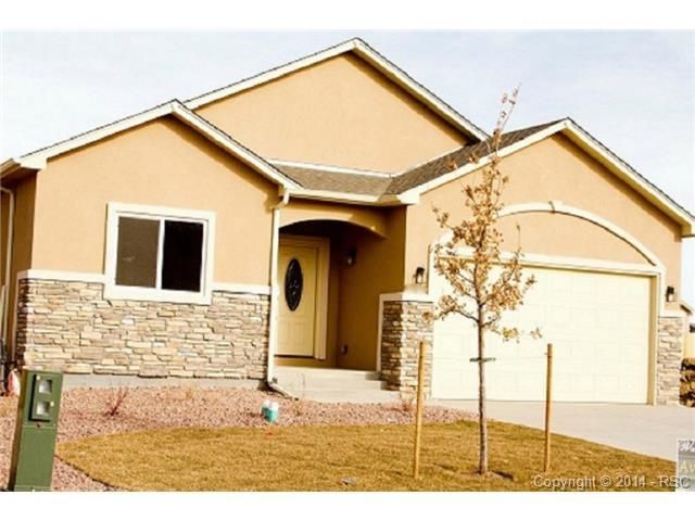 10333 Abrams Dr, Colorado Springs, CO 80925