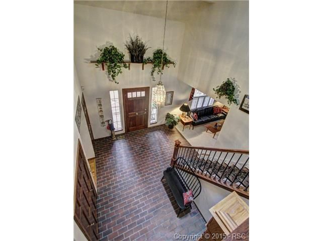 1034 Golden Pine Ln, Monument, CO 80132