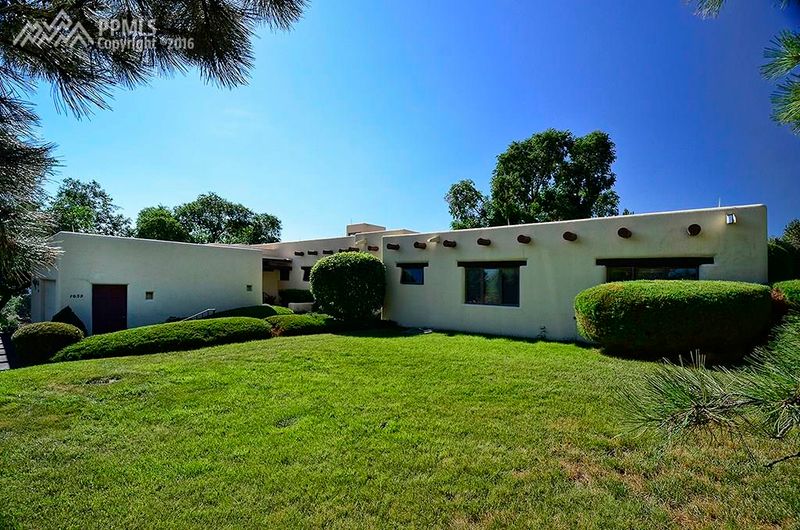1035 Broadview Pl, Colorado Springs, CO 80904