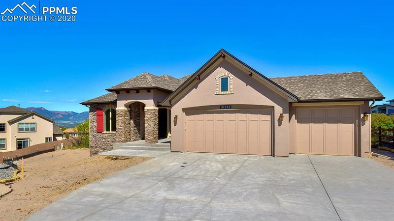 10352 Stagecoach Park Ct, Colorado Springs, CO 80924