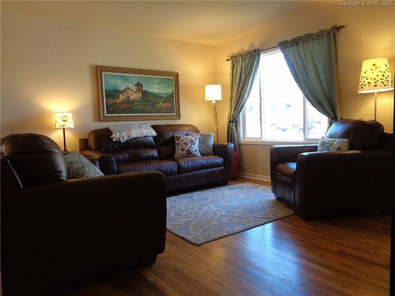 1037 Florence Ave, Colorado Springs, CO 80905