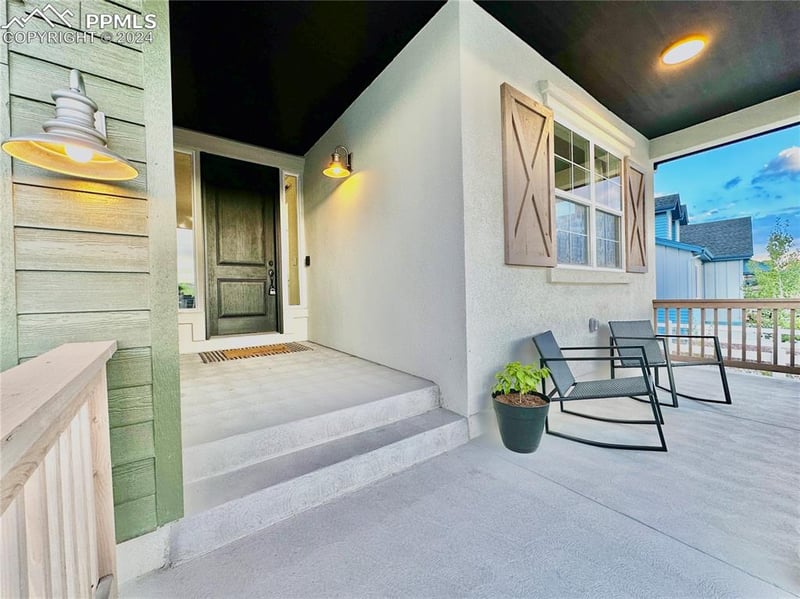 1037 Seabiscuit Dr, Colorado Springs, CO 80921