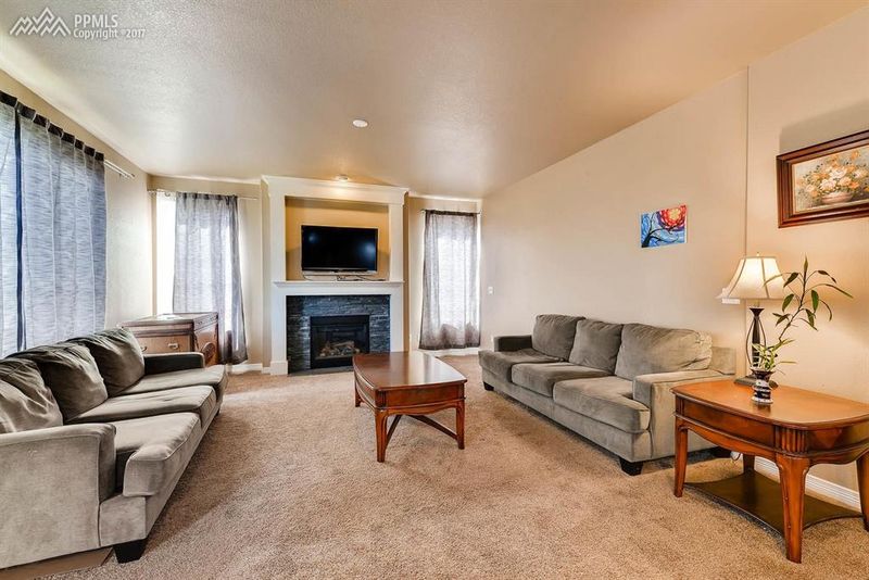 10375 Abrams Dr, Colorado Springs, CO 80925