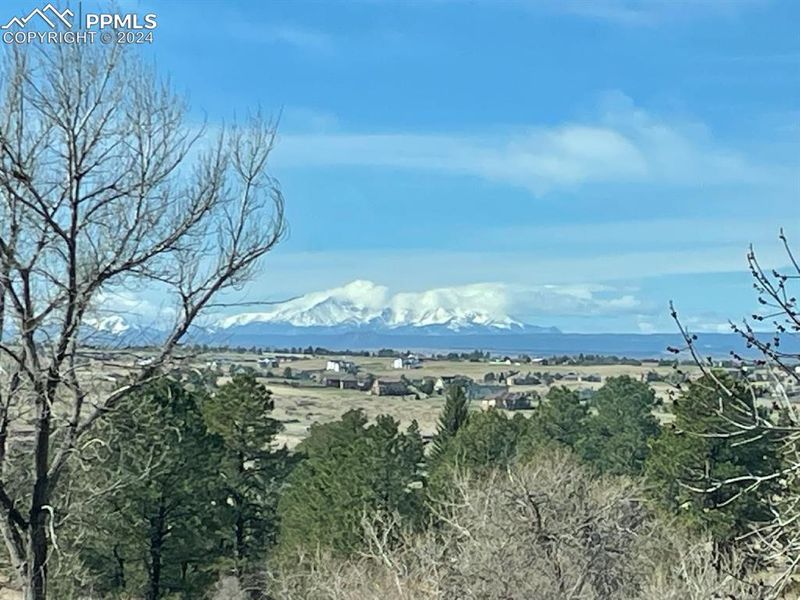 10376 E Parker Rd, Parker, CO 80138