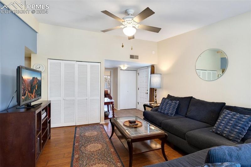 1038 Fontmore Rd #C, Colorado Springs, CO 80904