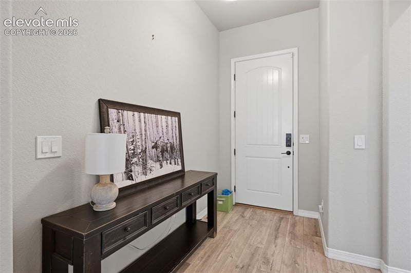 10398 Sharon Springs Dr, Colorado Springs, CO 80924