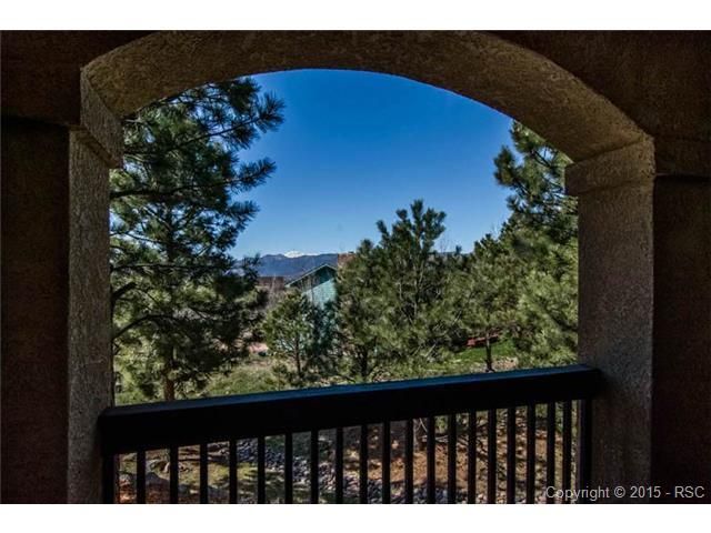 1040 South Park Dr, Monument, CO 80132