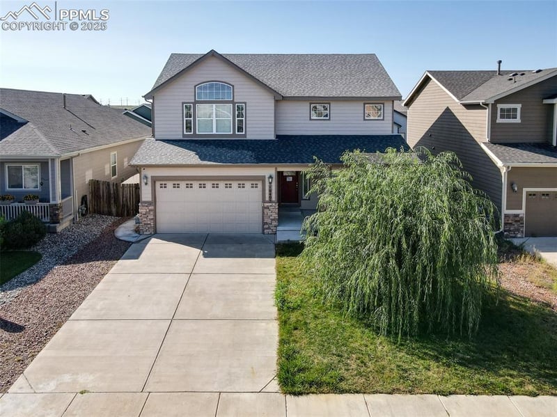 10405 Abrams Dr, Colorado Springs, CO 80925